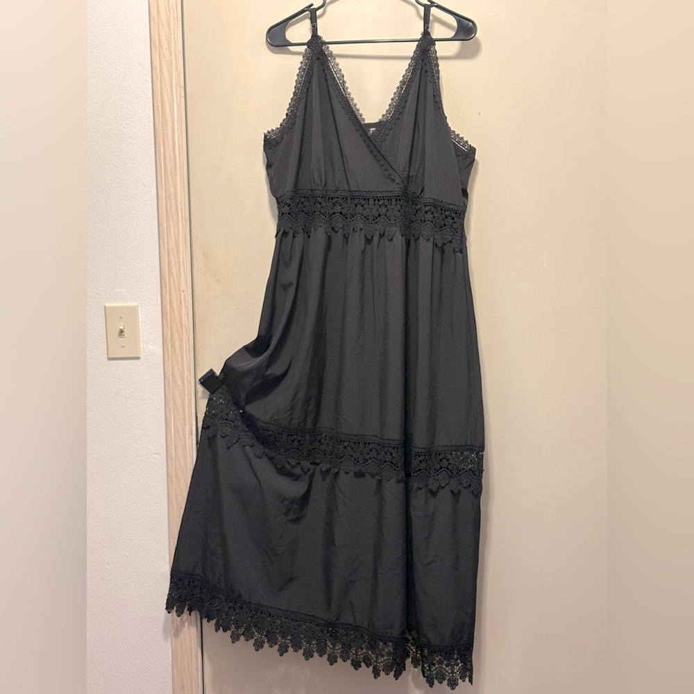 SHEIN Black Crochet Detail dress